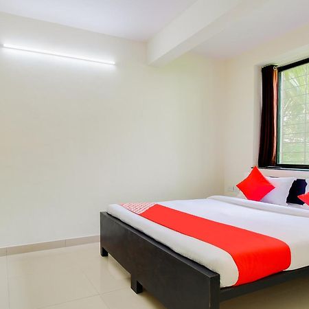 Hotel O Galaxy Near Inox Pune Eksteriør bilde