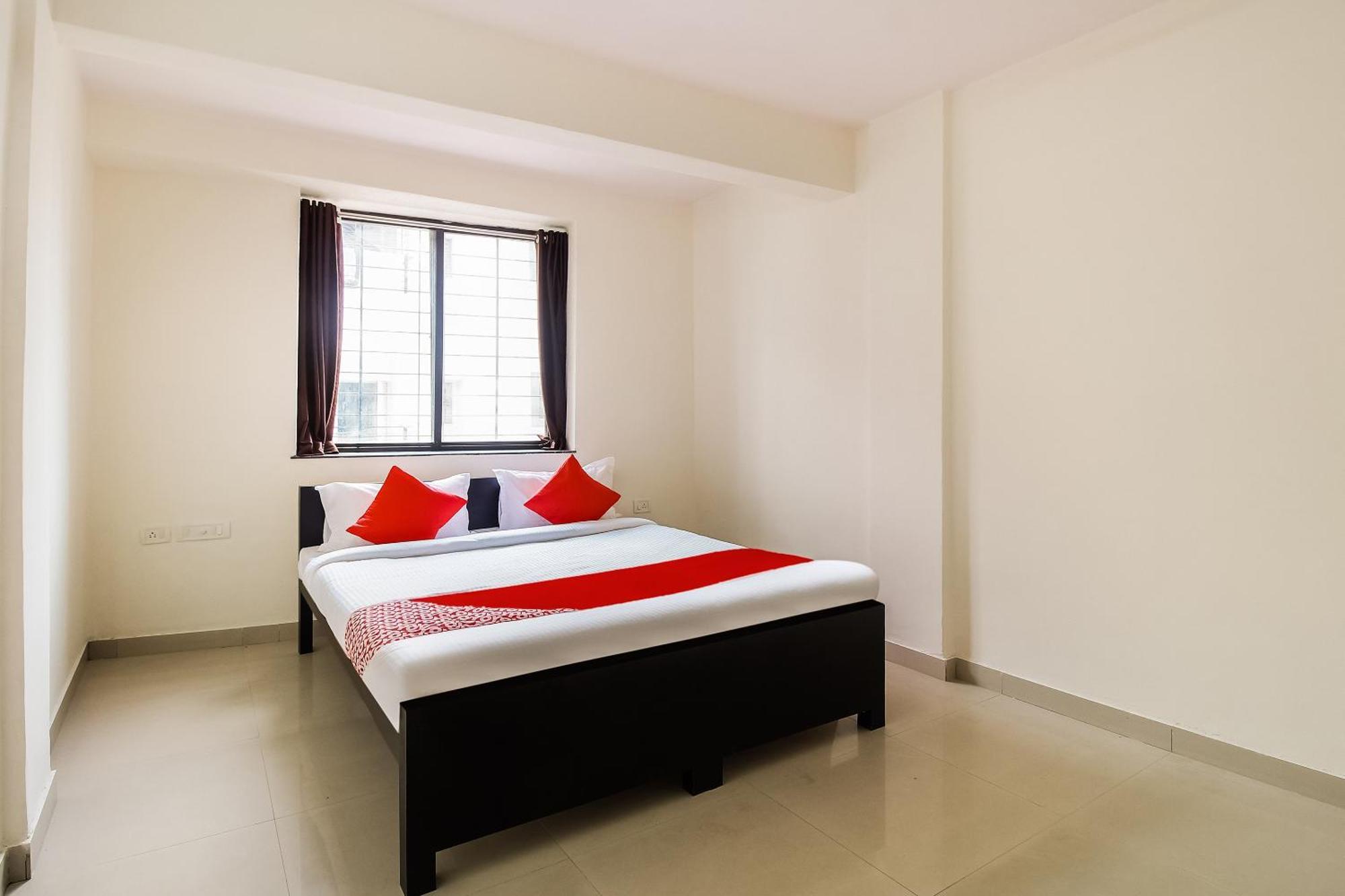Hotel O Galaxy Near Inox Pune Eksteriør bilde