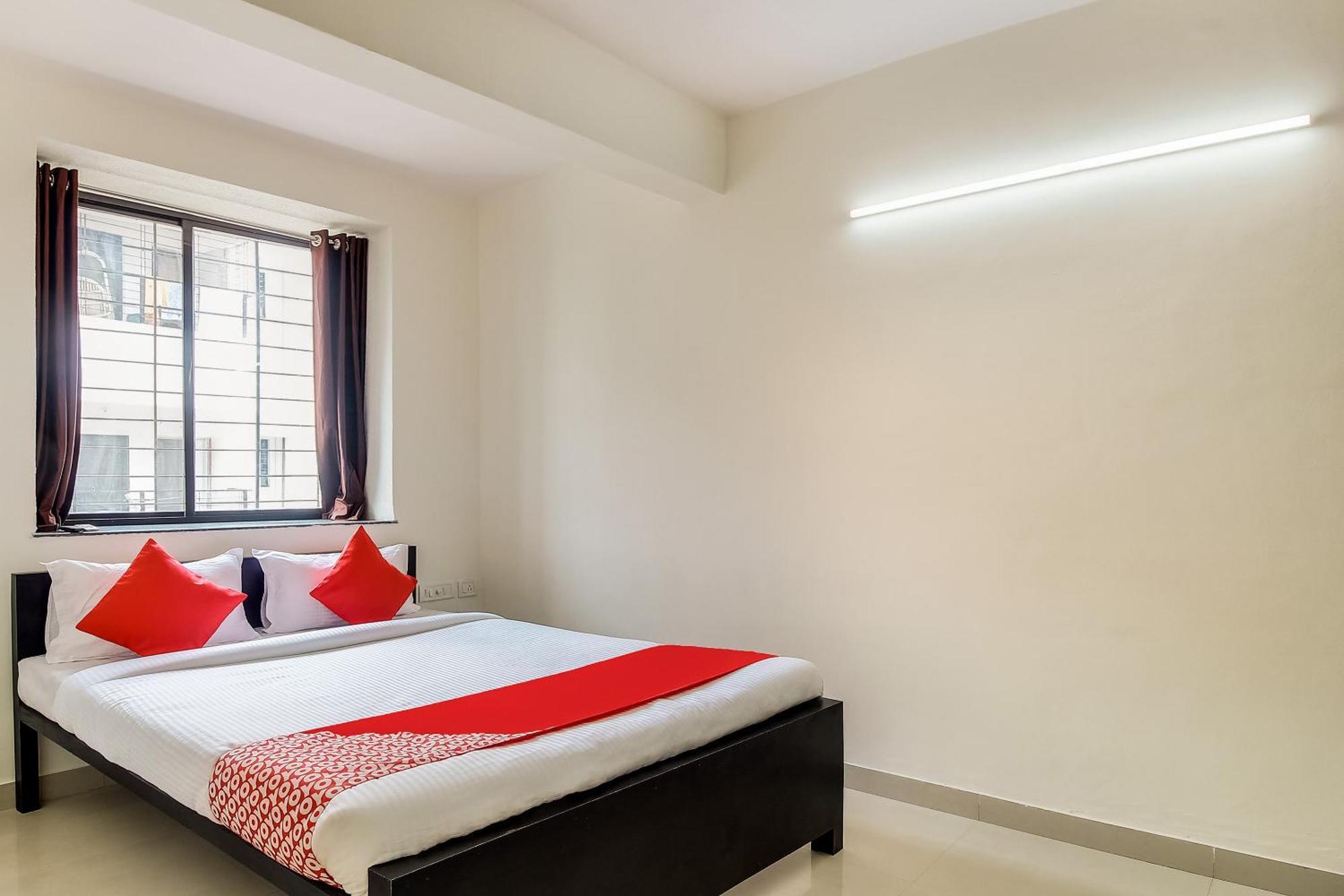 Hotel O Galaxy Near Inox Pune Eksteriør bilde
